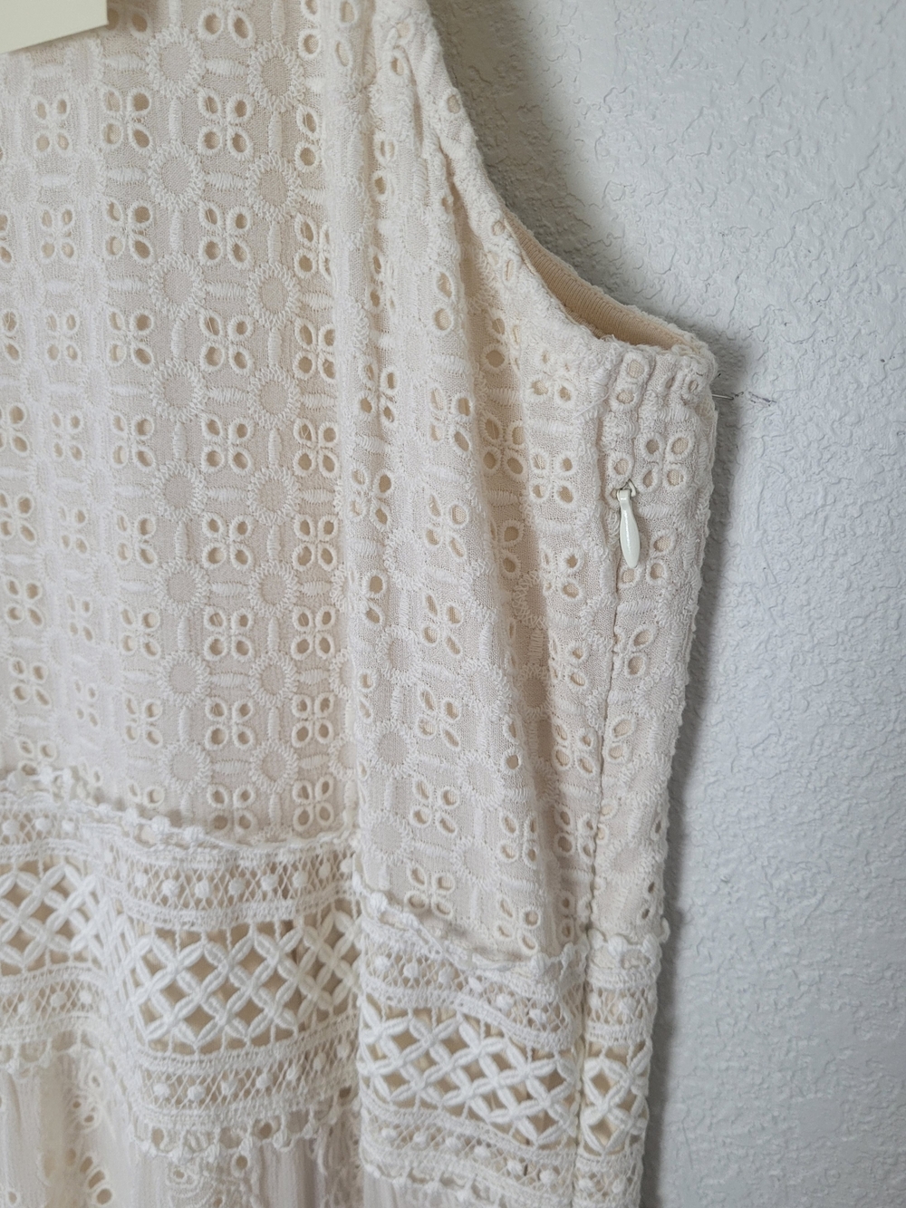 Sundance Cream Lace Tiered Midi Dress - Picture 4 of 11